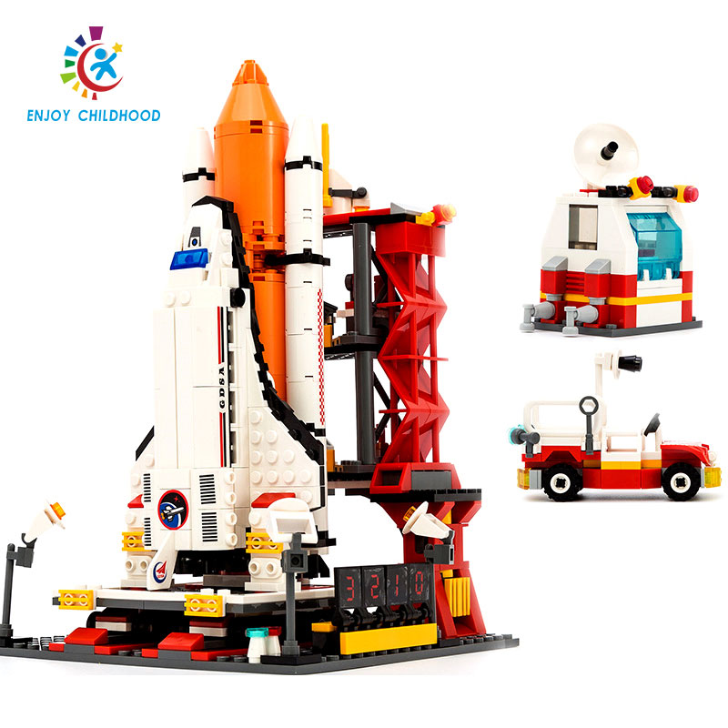 lego rocket ship set
